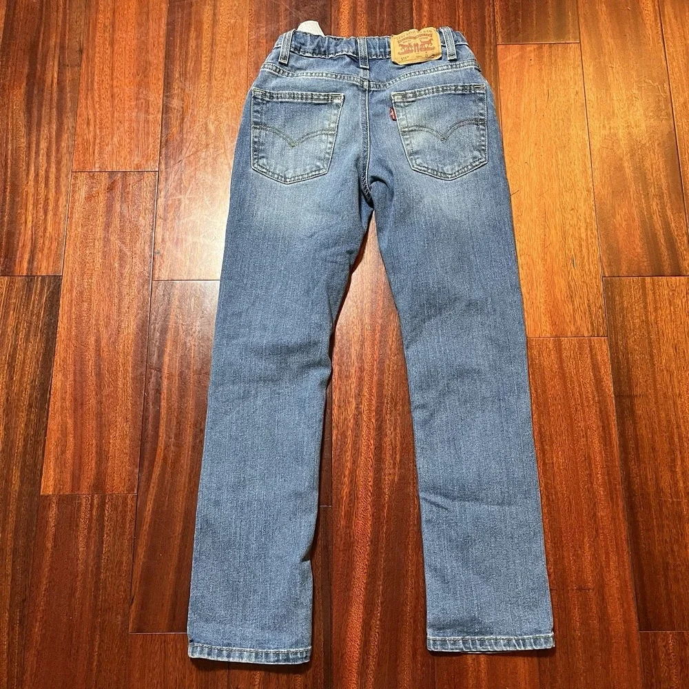 Levis preowned good